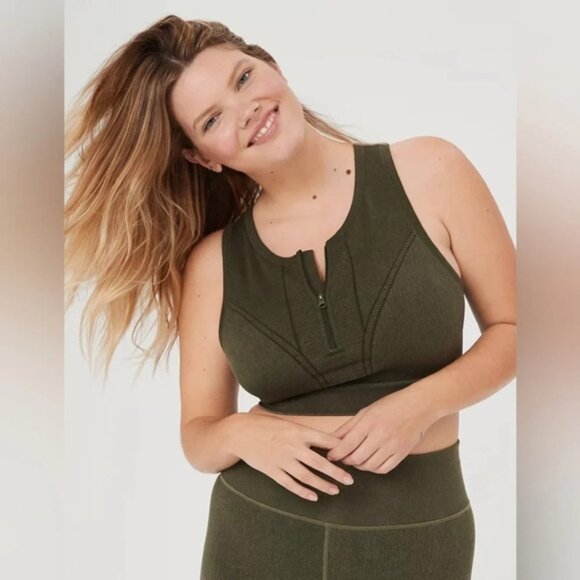 OFFLINE Seamless Zip Front Sports Bra size  M - Picture 1 of 6